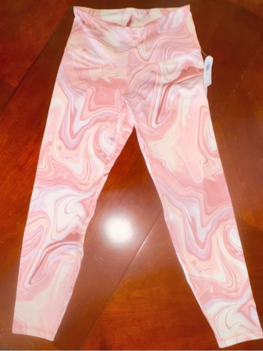 Old Navy Pink Marble High-Waisted Workout
Leggings - Small Petite - NWT